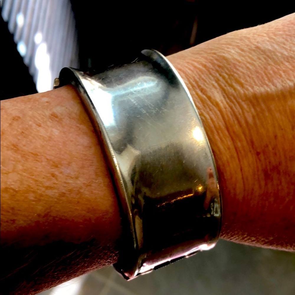 TAXCO Modernist wide sterling hinged bracelet